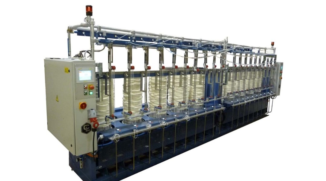 Yarn accumulator type SP